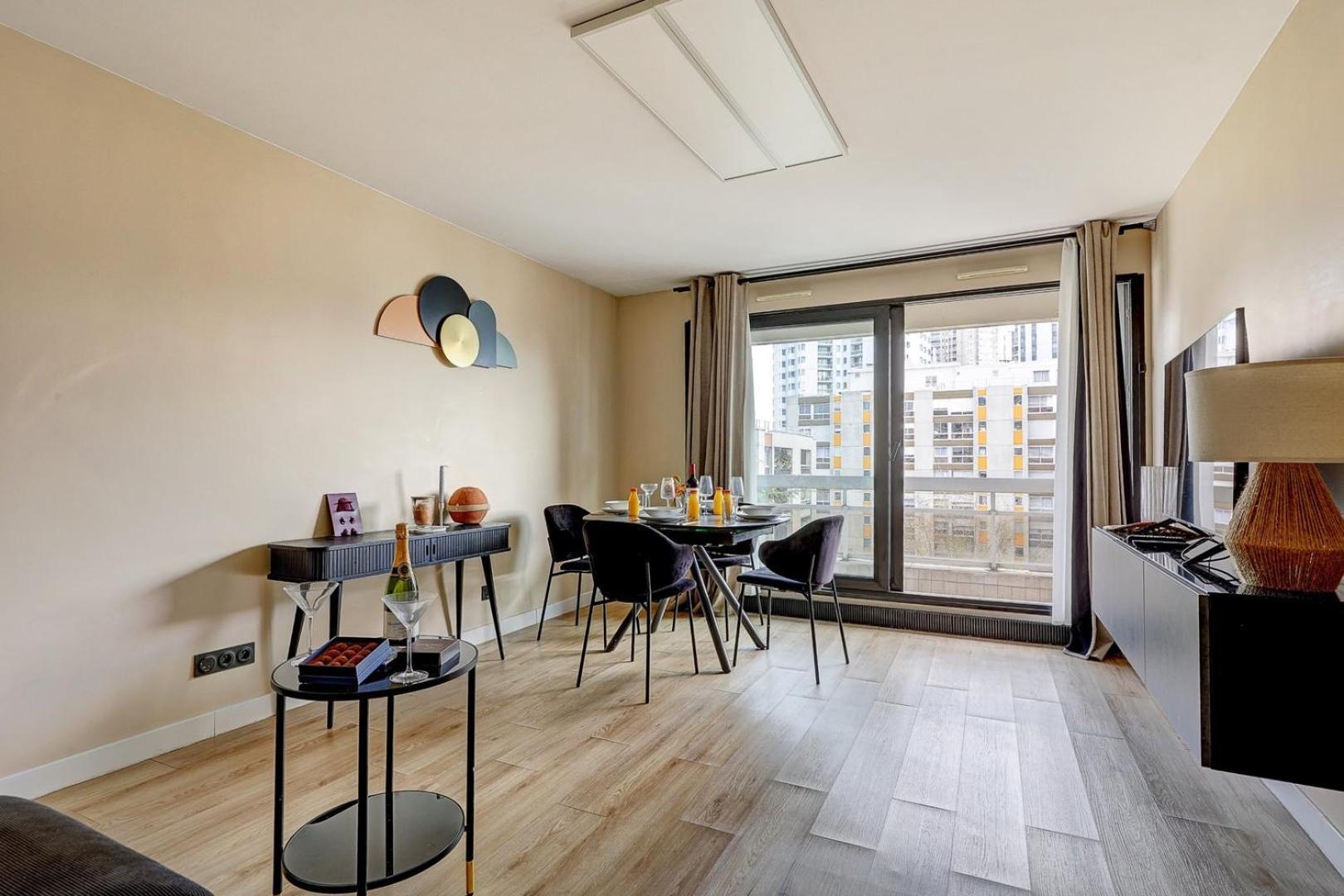5020 Curial - Chic 19th
