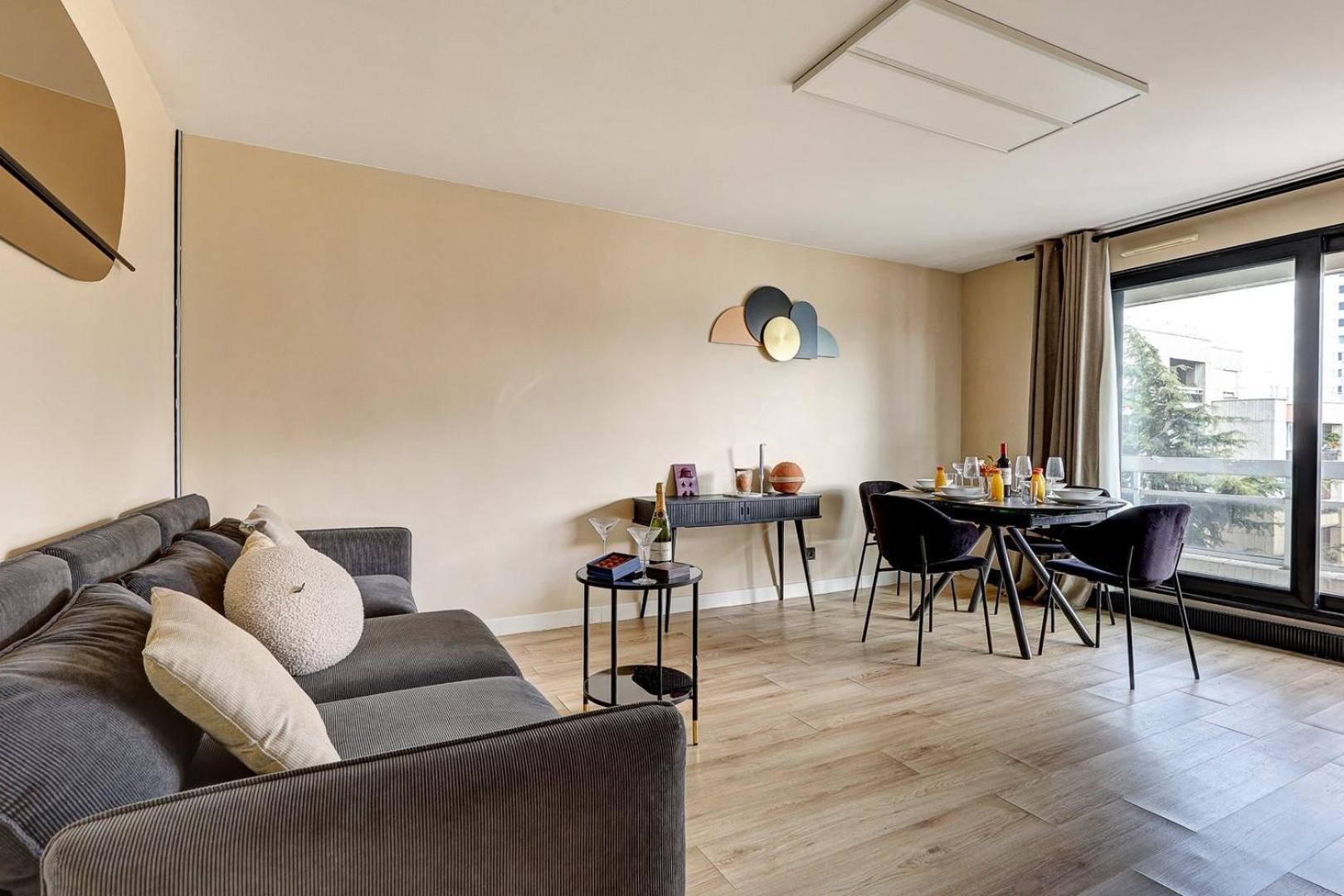 5020 Curial - Chic 19th Appartement Parijs